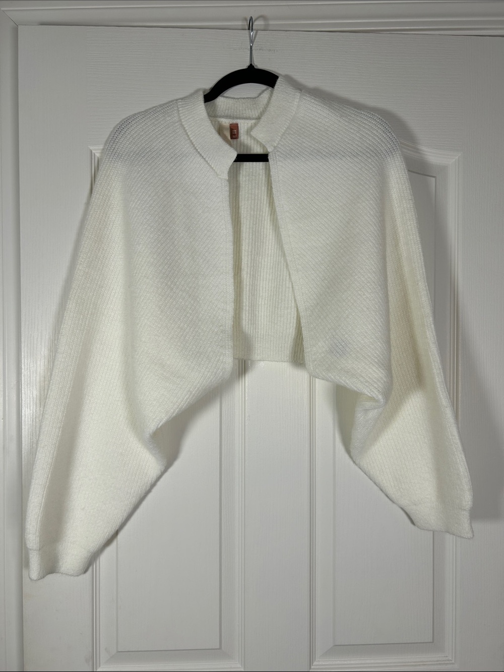 Pilcro Ivory Cropped Dolman Sweater Shrug one size